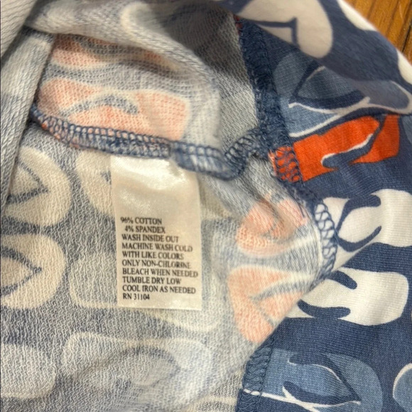 Crown & Ivy Blue Flip-Flop Print Quarter Zip Pullover Sweatshirt Size Large - Picture 3 of 12